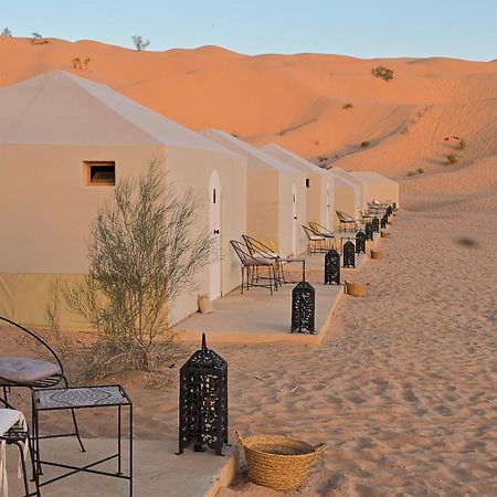 Camp Abdelmoula Hotell Douz Exteriör bild
