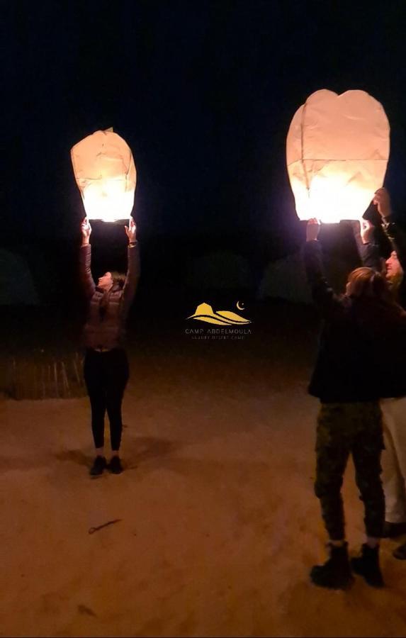 Camp Abdelmoula Hotell Douz Exteriör bild
