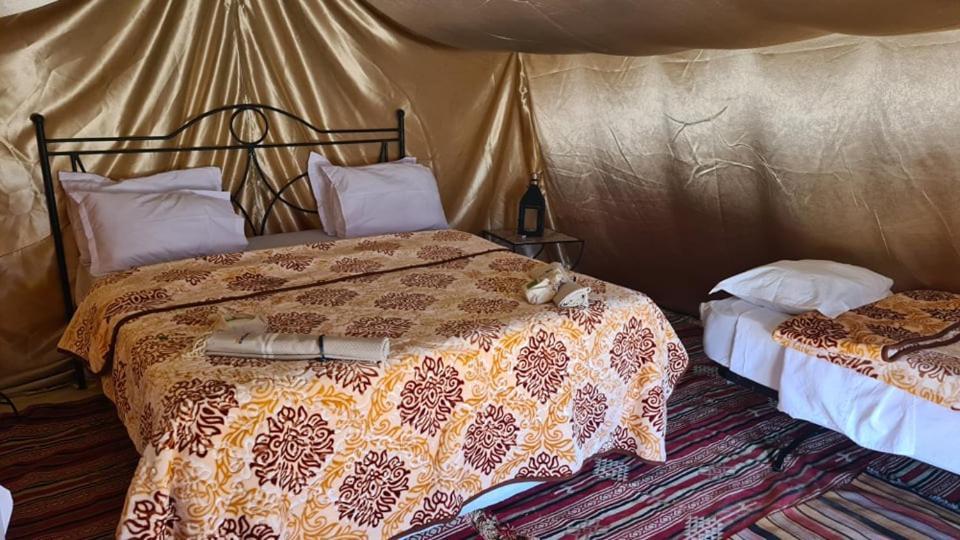 Camp Abdelmoula Hotell Douz Exteriör bild