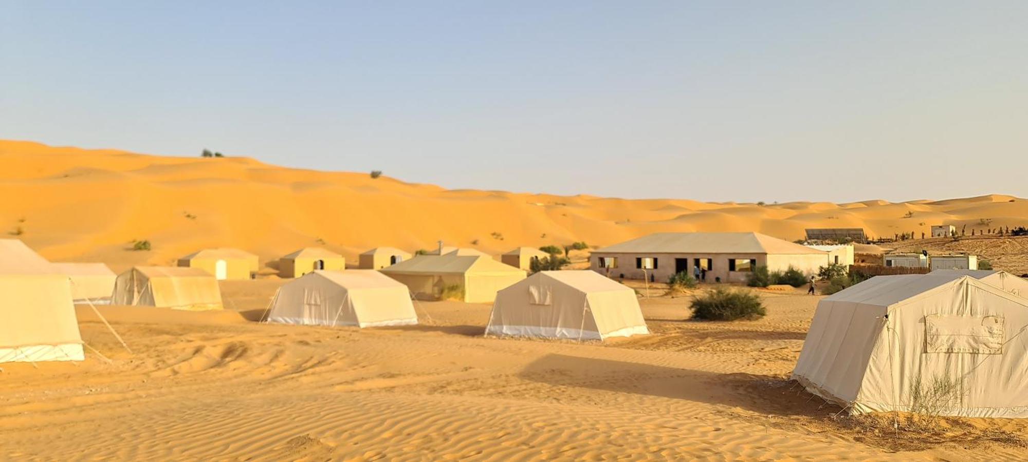 Camp Abdelmoula Hotell Douz Exteriör bild